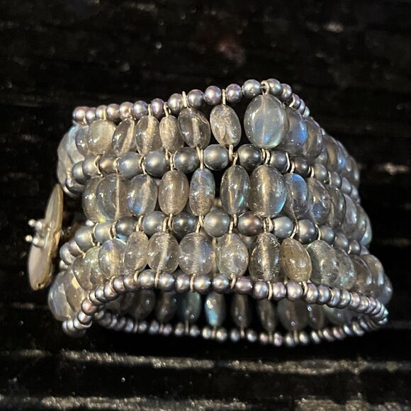 Vintage Labradorite Beaded 3 Row Cuff Bracelet MOP Abalone Button Closure 6.5” - Picture 4 of 6